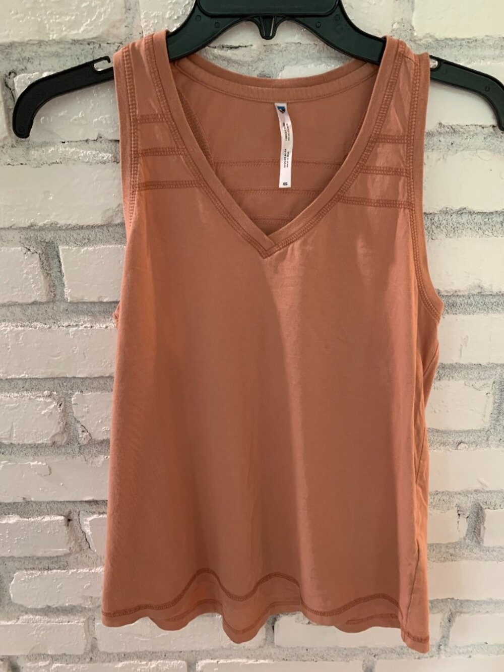 KÜHL 100% Organic Cotton Tank Top (Style #8498)